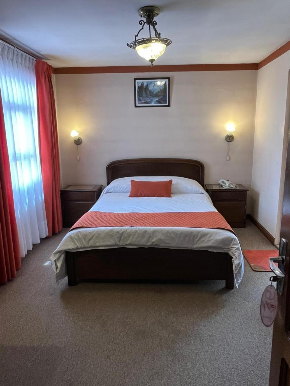 Hotel Gran Libertador Потоси Экстерьер фото